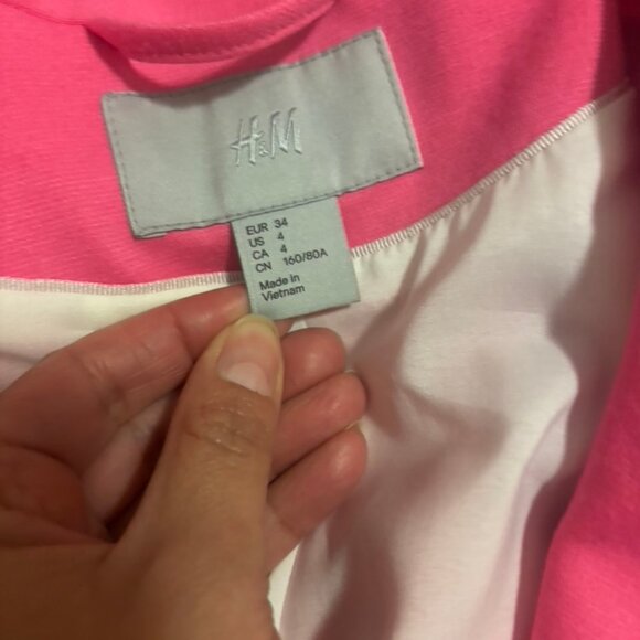 AMAZING! H&M Hot Pink Double Breasted Barbiecore Blazer 4 - Picture 9 of 11